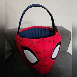 Spiderman 🕷 👨 Plush Halloween 👻 🎃 and/or Easter 🐰🐣🐥 Basket
